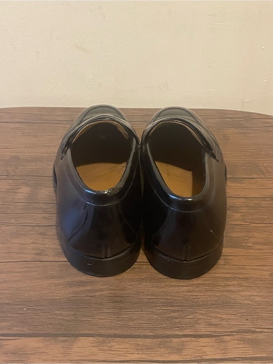 Johnston and Murphy Classic Black Leather Penny Loafers for Men 11 main image 4